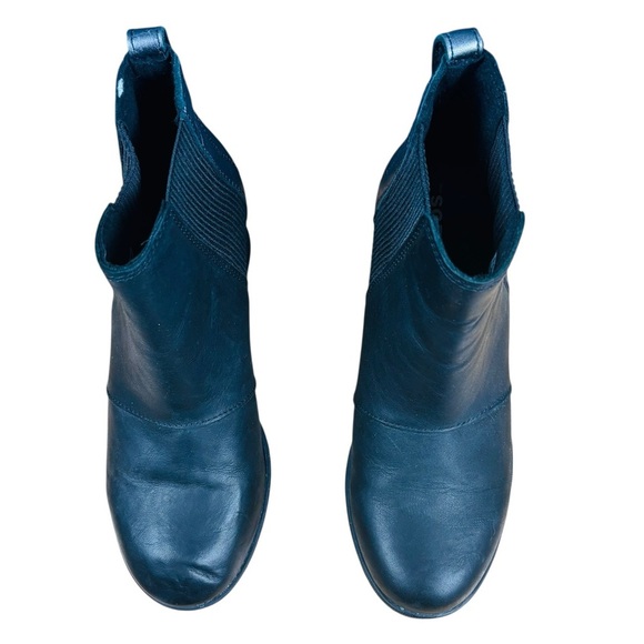 EUC Sorel Joan of Arctic Women’s 6.5 Black Wedge Bootie w/Silver Metallic heel - Picture 8 of 13